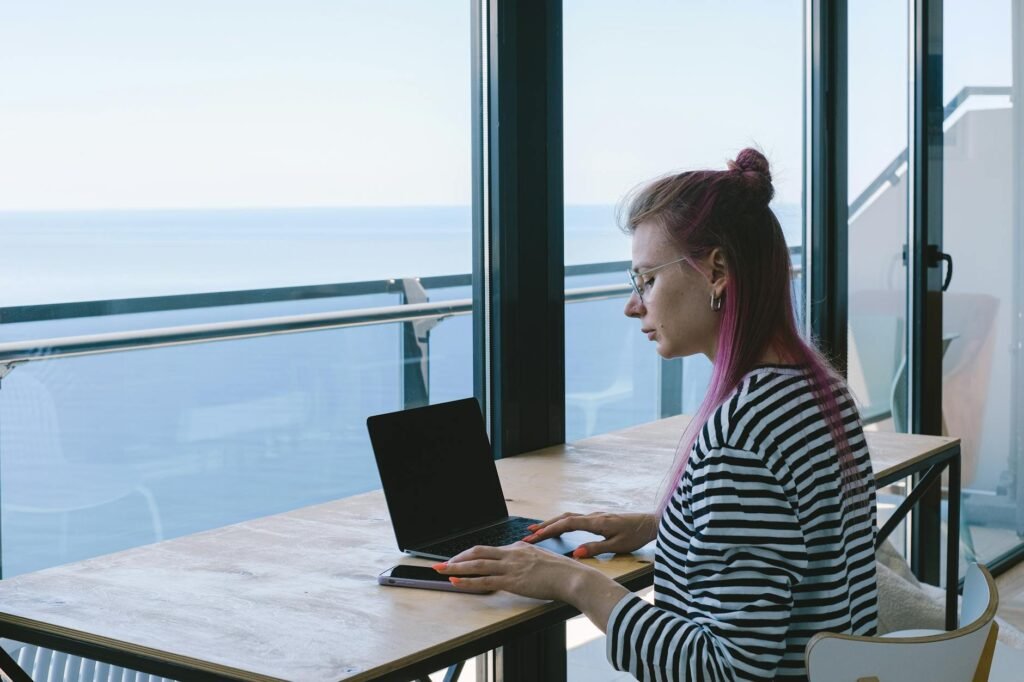 Guia Definitivo: Como Trabalhar como Freelancer e Aumentar Sua Renda de Forma Sustentável — como trabalhar com freelancer e a