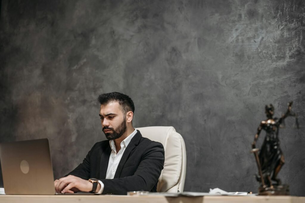 Marketing Digital para Advogados: Estratégias Essenciais para Autoridade e Clientes em 2024 — marketing digital para advogado