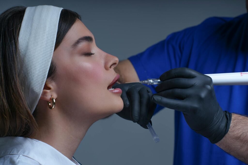Marketing Digital para Clínicas de Estética: O Guia Definitivo para Atrair Clientes e Multiplicar o Lucro — marketing digital