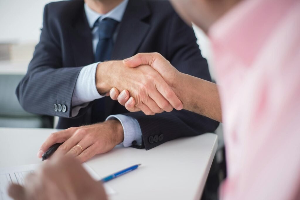 Dominando a Negociação: Técnicas Essenciais para Profissionais de Alto Desempenho — técnicas de negociação para profissionais